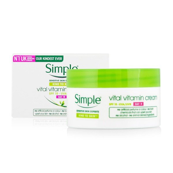 Simple Kind To Skin Vital Vitamin Day Cream SPF 15 50ml - Image 1