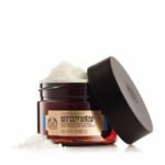 The Body Shop Spa of the World Dead Sea Salt Scrub 350ml - Image 2