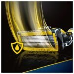 Gillette Fusion Proshield Flexball Razor & 8 Blades Chill - Image 2