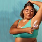 Gillette Simply Venus Moisture Rich Strip Disposable Razors 5pcs - Image 3